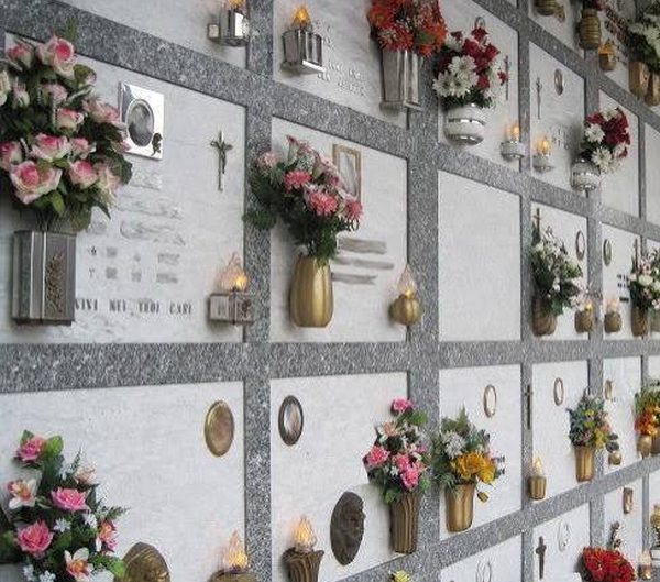 Funerale con tumulazione a Roma – prezzo fisso 2.450€ tasse incluse